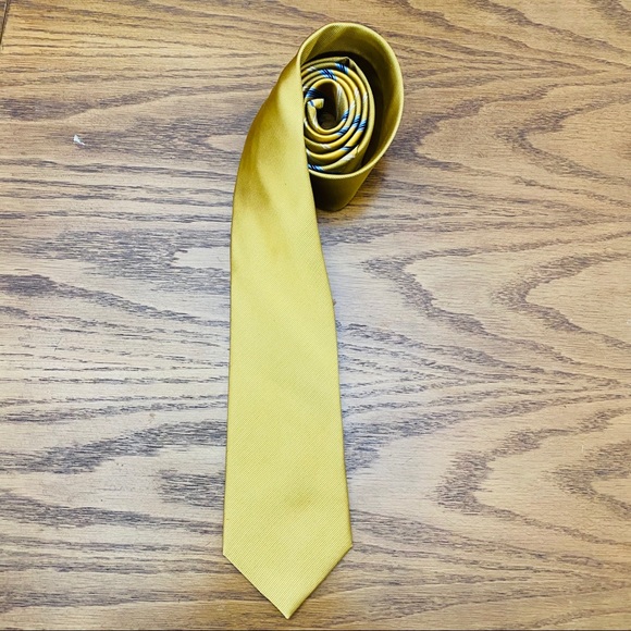 Haggar Tie - Picture 2 of 3